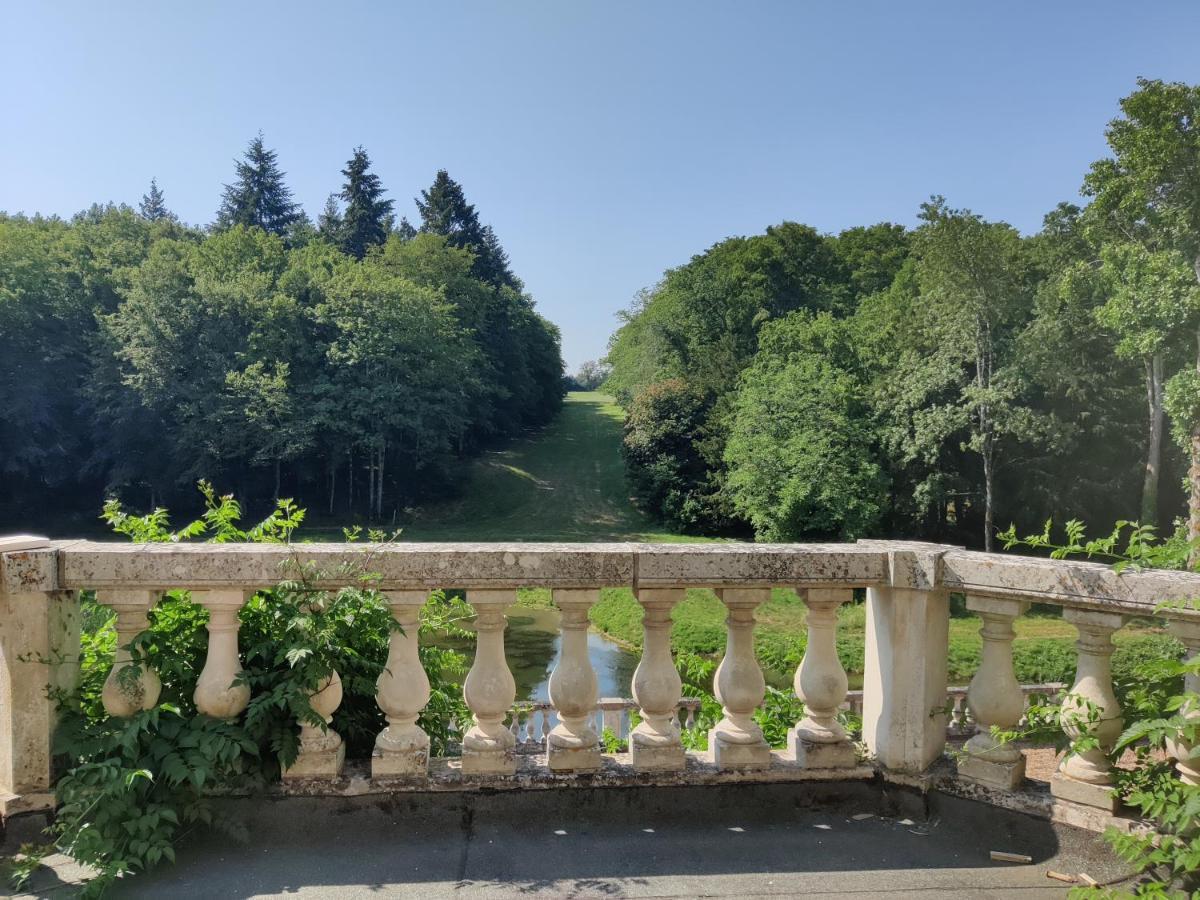 Chateau De La Huberdiere Nazelles-Negron Εξωτερικό φωτογραφία